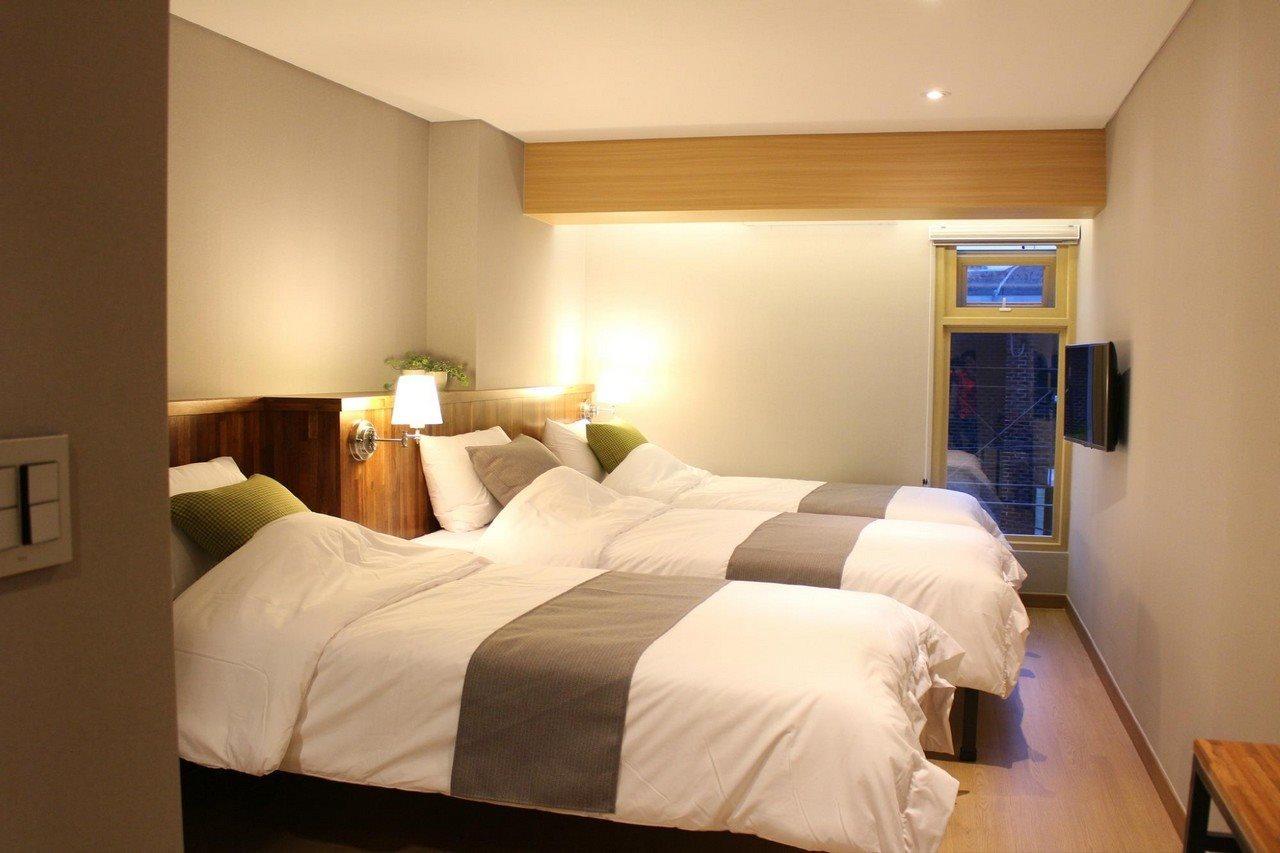 Hostel Cleo Seoul Hongdae מראה חיצוני תמונה