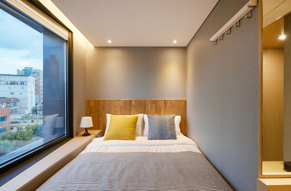 Hostel Cleo Seoul Hongdae מראה חיצוני תמונה